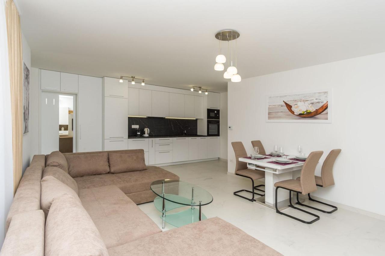 Apartmani Simi - The Sun Crikvenica Esterno foto