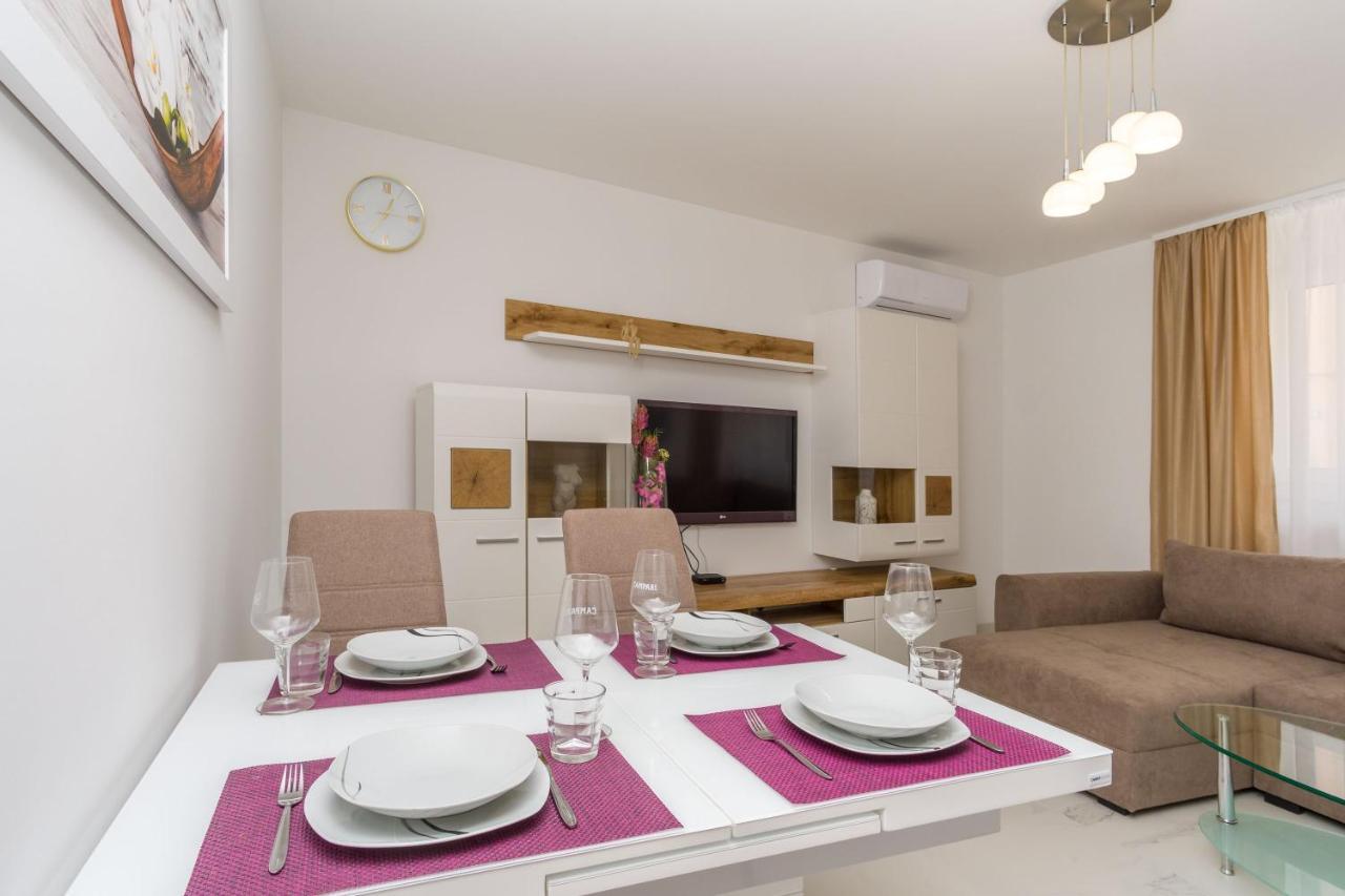 Apartmani Simi - The Sun Crikvenica Esterno foto