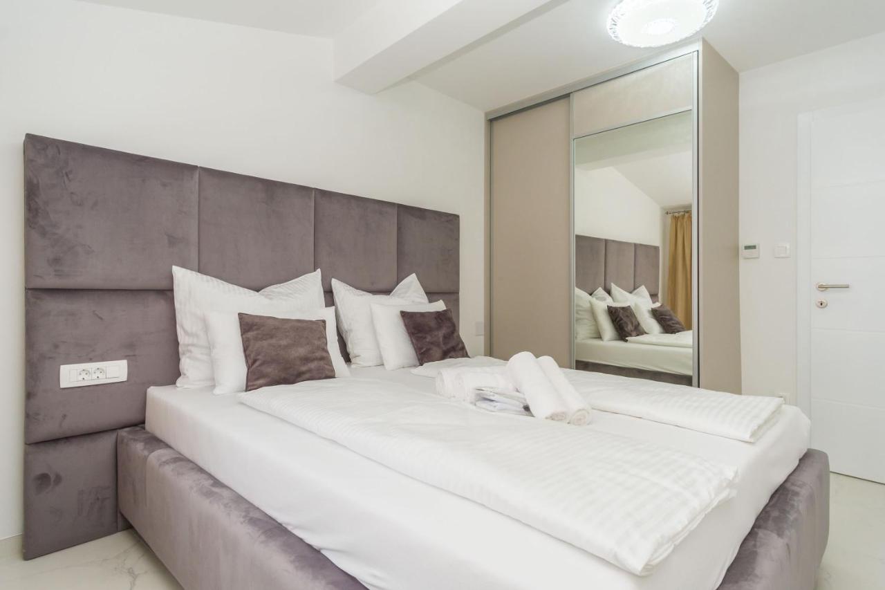 Apartmani Simi - The Sun Crikvenica Esterno foto