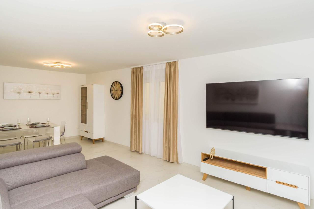 Apartmani Simi - The Sun Crikvenica Esterno foto
