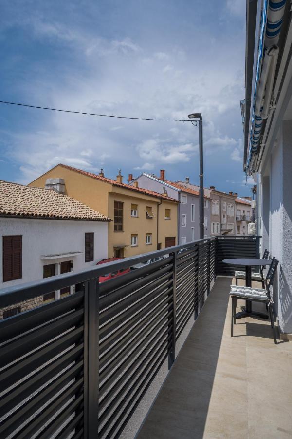 Apartmani Simi - The Sun Crikvenica Esterno foto